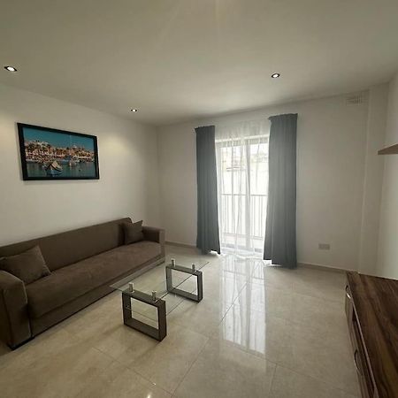 Duplex Penthouse In Gzira Sleeps 6 Apartment Exterior foto