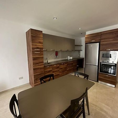 Duplex Penthouse In Gzira Sleeps 6 Apartment Exterior foto