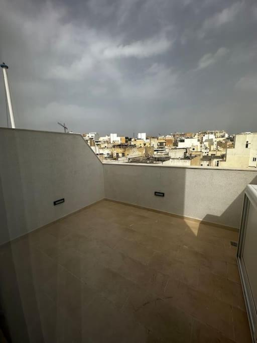 Duplex Penthouse In Gzira Sleeps 6 Apartment Exterior foto